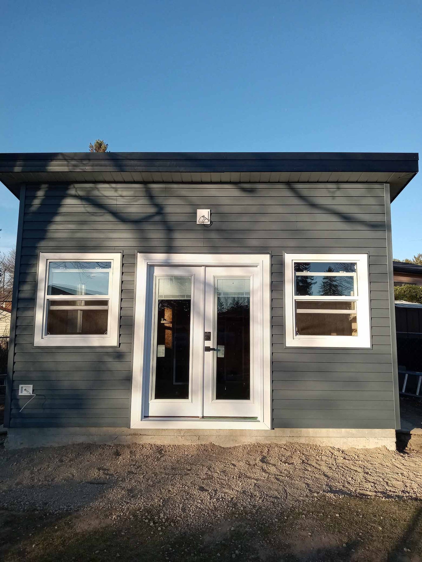 Bunkies • Backyard Home Office