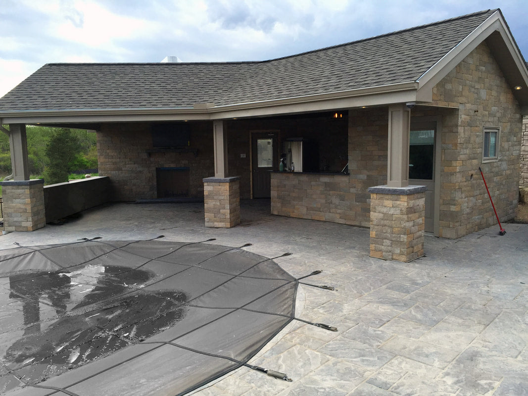 Stone Pool House & Cabana